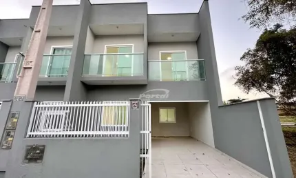 Casa com 2 quartos à venda no Centro, Balneário Piçarras , 81 m2 por R$ 390.000