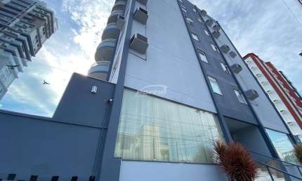 Apartamento com 2 quartos para alugar no Centro, Blumenau , 60 m2 por R$ 2.100