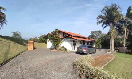 Casa com 3 quartos à venda no Badenfurt, Blumenau , 138 m2 por R$ 1.200.000