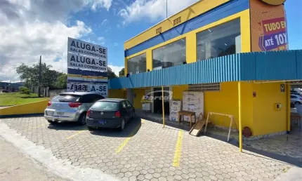 Ponto comercial com 1 sala para alugar na Bela Vista, Gaspar , 30 m2 por R$ 900