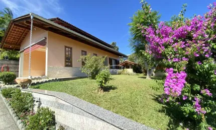 Casa com 3 quartos à venda no Itoupava Central, Blumenau , 227 m2 por R$ 970.000