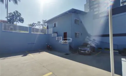Ponto comercial com 1 sala para alugar no Velha, Blumenau , 40 m2 por R$ 2.000