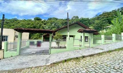 Casa com 3 quartos para alugar no Ponta Aguda, Blumenau , 108 m2 por R$ 2.400
