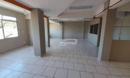 Ponto comercial para alugar em Água Verde, Blumenau , 300 m2 por R$ 12.000