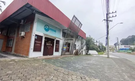 Barracão / Galpão / Depósito com 4 salas para alugar no Do Salto, Blumenau , 350 m2 por R$ 8.900