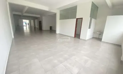 Ponto comercial para alugar no Garcia, Blumenau , 250 m2 por R$ 6.500