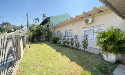 Casa com 3 quartos à venda em água verde, blumenau , 180 m2 por r$ 650.000