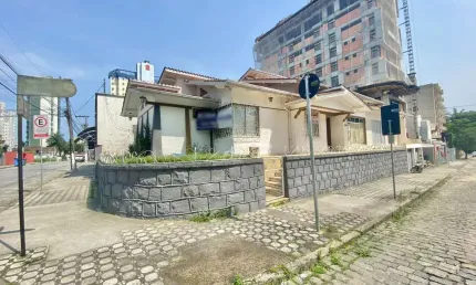 Ponto comercial com 9 salas para alugar no Victor Konder, Blumenau , 444 m2 por R$ 9.000