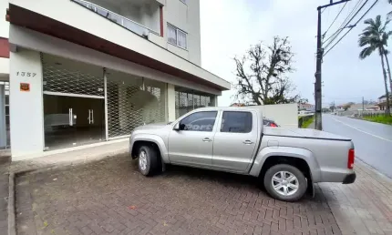 Ponto comercial para alugar em Santa Terezinha, Gaspar , 77 m2 por R$ 1.800
