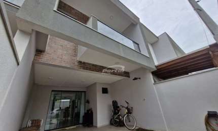 Casa com 2 quartos à venda no Centro, Balneário Piçarras , 84 m2 por R$ 639.000