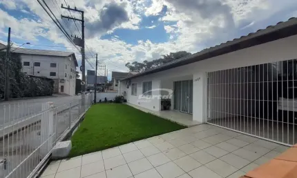 Casa com 5 quartos para alugar no Salto do Norte, Blumenau , 285 m2 por R$ 5.500