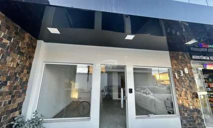 Ponto comercial com 1 sala para alugar no Santo Antônio, Balneário Piçarras , 52 m2 por R$ 3.890