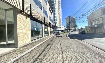 Sala comercial para alugar no Velha, Blumenau , 30 m2 por R$ 2.400