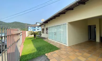 Casa com 3 quartos à venda no velha central, blumenau , 105 m2 por r$ 680.000