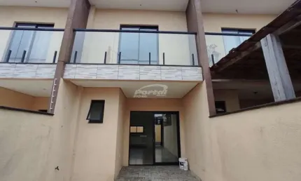 Casa com 2 quartos à venda no Itacolomi, Balneário Piçarras , 76 m2 por R$ 399.000