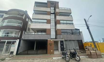 Apartamento com 2 quartos à venda no Itacolomi, Balneário Piçarras , 98 m2 por R$ 900.000