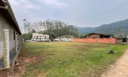Terreno comercial para alugar no Itoupava Central, Blumenau  por R$ 1.000