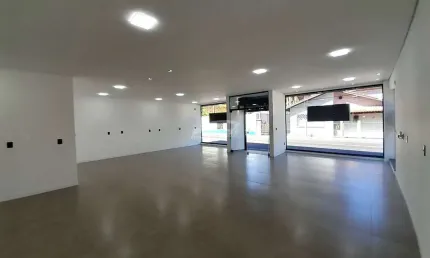 Ponto comercial com 1 sala para alugar no Gasparinho, Gaspar , 100 m2 por R$ 3.950