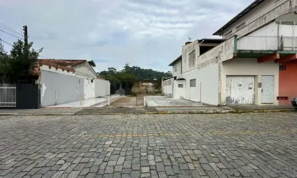 Terreno à venda no Centro, Gaspar , 285 m2 por R$ 1.200.000