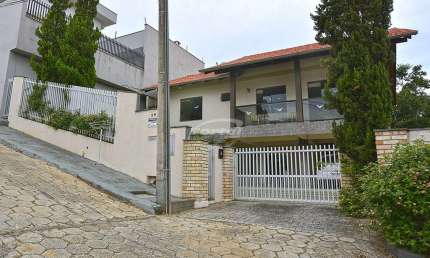 Casa com 4 quartos à venda no Itoupava Norte, Blumenau , 235 m2 por R$ 970.000
