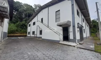 Barracão / galpão / depósito com 4 salas para alugar no encano do norte, indaial , 750 m2 por r$ 7.200