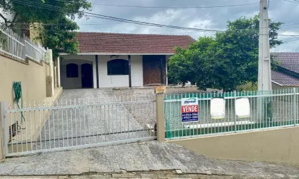 Casa com 3 quartos à venda em água verde, blumenau , 180 m2 por r$ 650.000