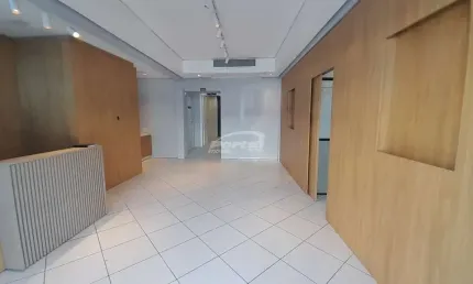 Prédio com 21 salas para alugar na Vila Nova, Blumenau , 668 m2 por R$ 26.500