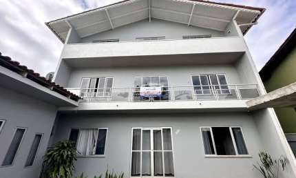 Apartamento com 3 quartos para alugar no Centro, Navegantes , 100 m2 por R$ 3.800