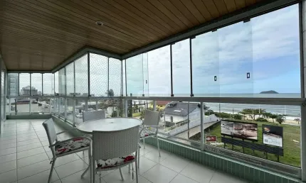 Apartamento com 3 quartos para alugar no Centro, Balneário Piçarras , 125 m2 por R$ 6.500