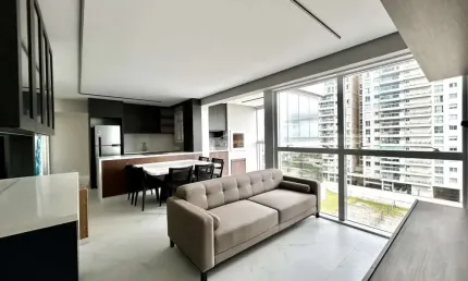 Apartamento com 2 quartos para alugar no Itacolomi, Balneário Piçarras , 79 m2 por R$ 5.600