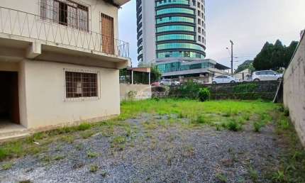 Casa comercial para alugar no Garcia, Blumenau , 200 m2 por R$ 5.500
