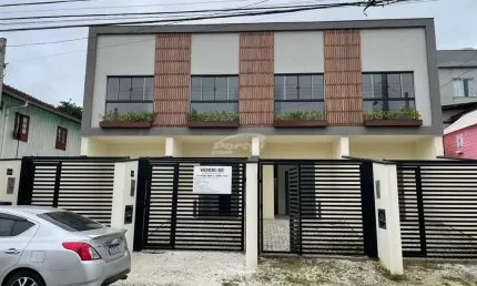 Casa com 2 quartos à venda em Água Verde, Blumenau , 89 m2 por R$ 420.000