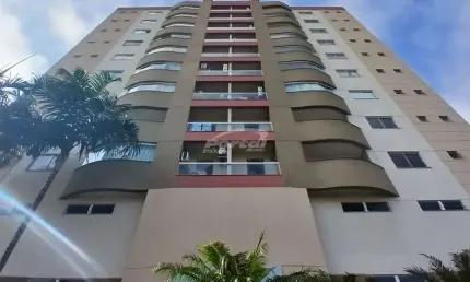 Apartamento com 2 quartos para alugar no Centro, Blumenau , 78 m2 por R$ 2.500