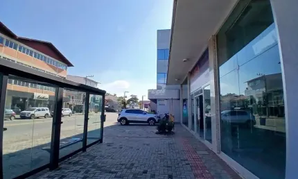 Sala comercial com 5 salas para alugar no Itoupava Norte, Blumenau , 430 m2 por R$ 24.000