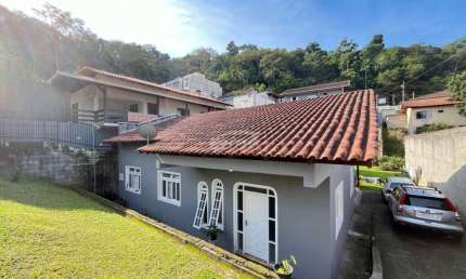 Casa com 3 quartos à venda no Velha Central, Blumenau , 143 m2 por R$ 499.000