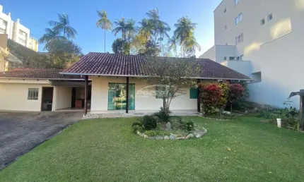 Casa com 3 quartos à venda na Escola Agrícola, Blumenau , 184 m2 por R$ 1.800.000