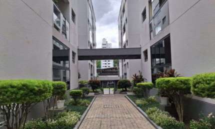 Apartamento com 3 quartos para alugar na Vila Nova, Blumenau , 81 m2 por R$ 2.500