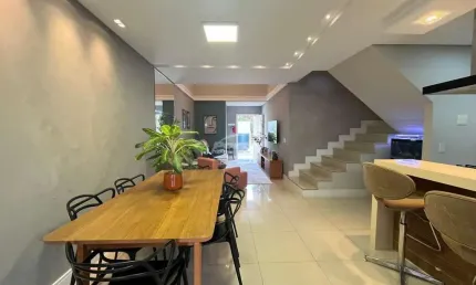 Casa com 3 quartos à venda no Velha, Blumenau , 162 m2 por R$ 950.000