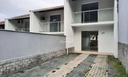 Casa com 2 quartos para alugar no Itoupava Central, Blumenau , 77 m2 por R$ 1.700