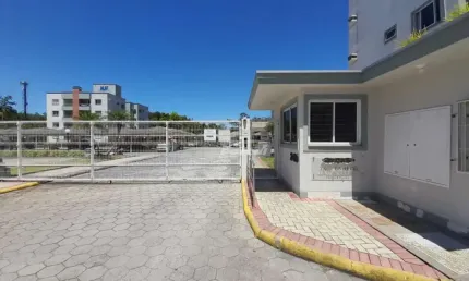 Apartamento com 2 quartos para alugar no Badenfurt, Blumenau , 78 m2 por R$ 1.900