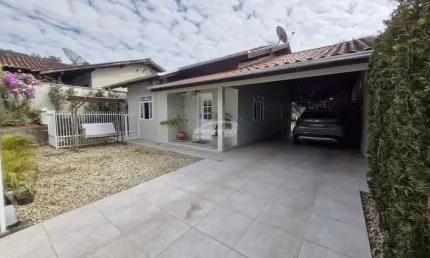 Casa com 2 quartos à venda no Encano, Indaial , 180 m2 por R$ 690.000