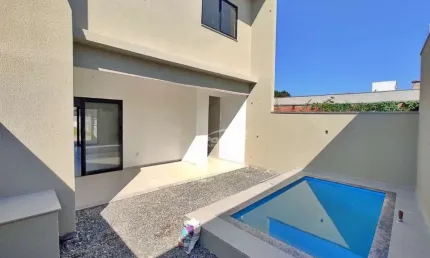 Casa com 3 quartos à venda no itacolomi, balneário piçarras , 115 m2 por r$ 770.000