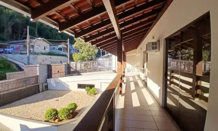 Casa com 3 quartos para alugar no Ribeirão Fresco, Blumenau , 120 m2 por R$ 4.000
