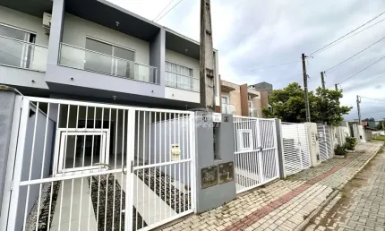 Casa com 2 quartos para alugar no itacolomi, balneário piçarras , 90 m2 por r$ 2.500