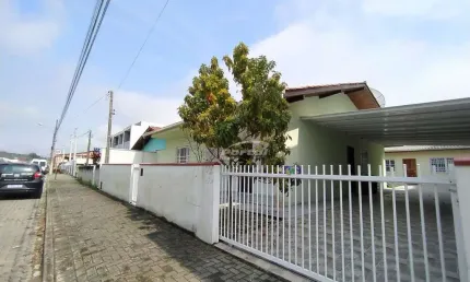 Casa com 5 quartos para alugar na nossa senhora da paz, balneário piçarras , 150 m2 por r$ 3.500