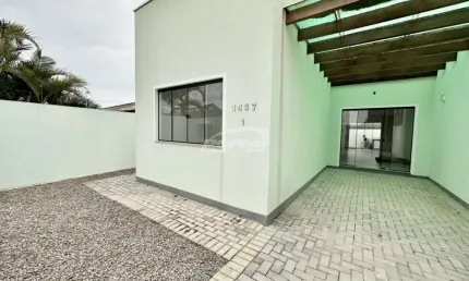 Casa com 3 quartos para alugar no itacolomi, balneário piçarras , 77 m2 por r$ 2.500