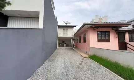 Apartamento com 1 quarto para alugar no velha, blumenau , 30 m2 por r$ 750