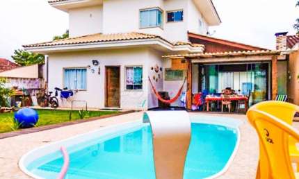 Casa com 6 quartos à venda no Centro, Balneário Piçarras , 250 m2 por R$ 2.300.000