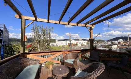 Casa comercial à venda no Itoupava Norte, Blumenau  por R$ 750.000