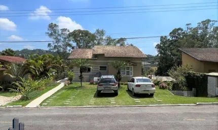 Casa à venda no bairro Nova Higienópolis - Jandira/SP